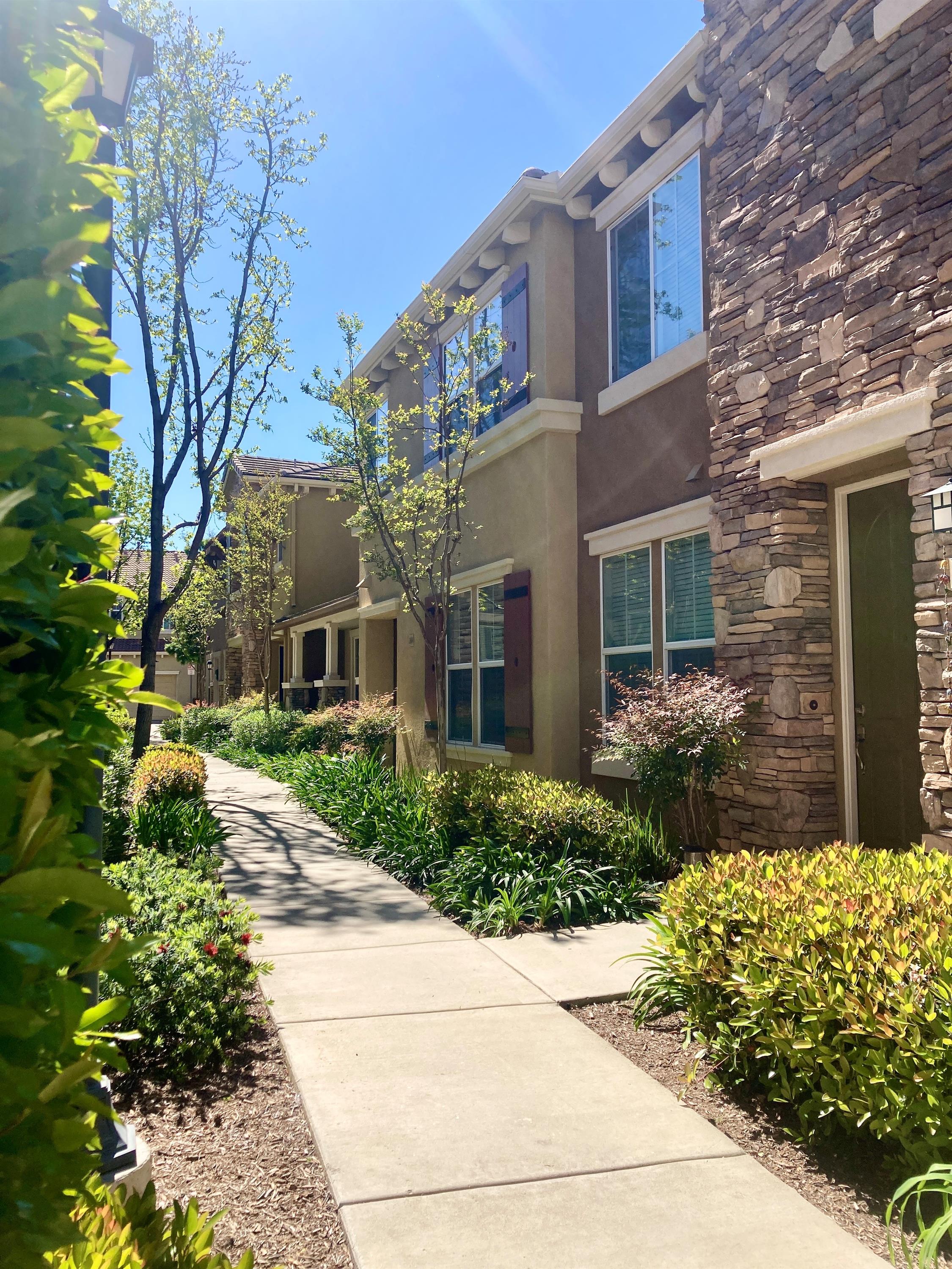 30505 Canyon Hills Road - 2604